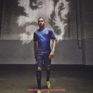 五星体育直播-有哪些球队曾在德甲和意甲都有出场经历？（德甲 意甲）