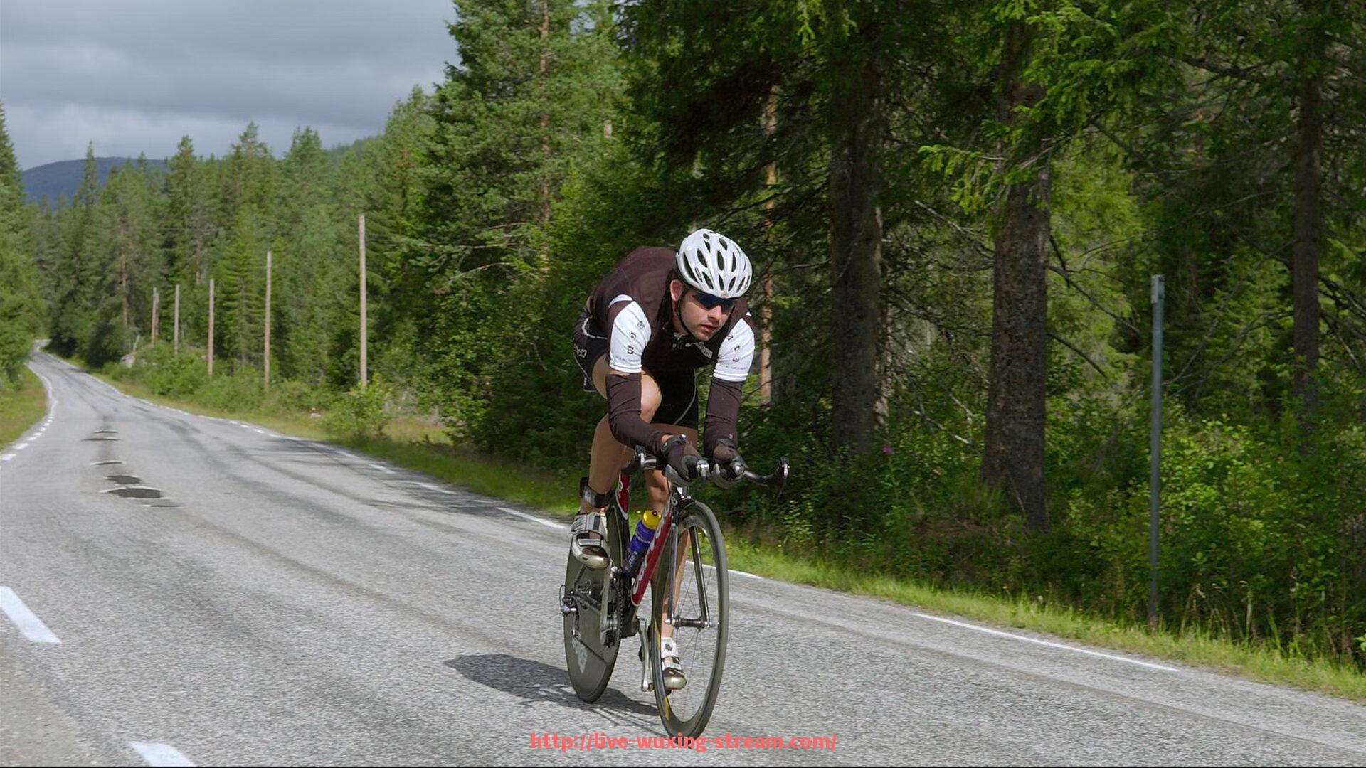 五星体育直播-世俱杯球员心理调节方法详解及俱乐部支持系统建设